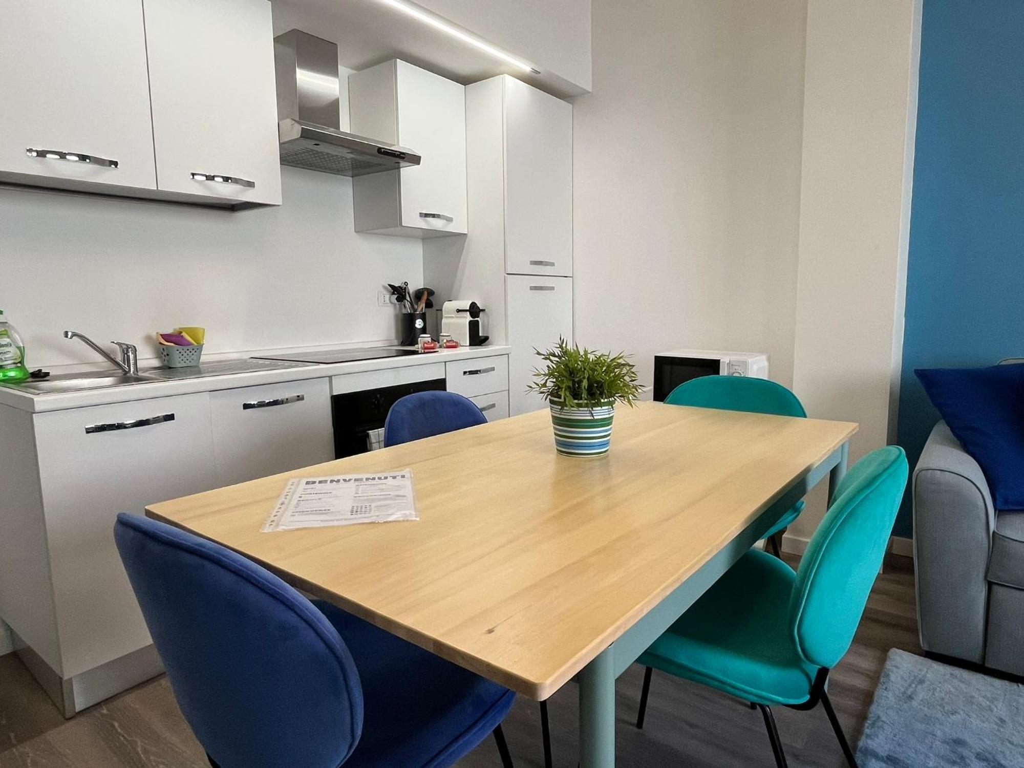 Elegante Bilocale Con Posto Auto Privato Apartment Brescia